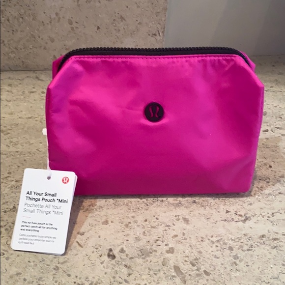 Lululemon All Your Small Things Pouch Mini - Picture 2 of 7